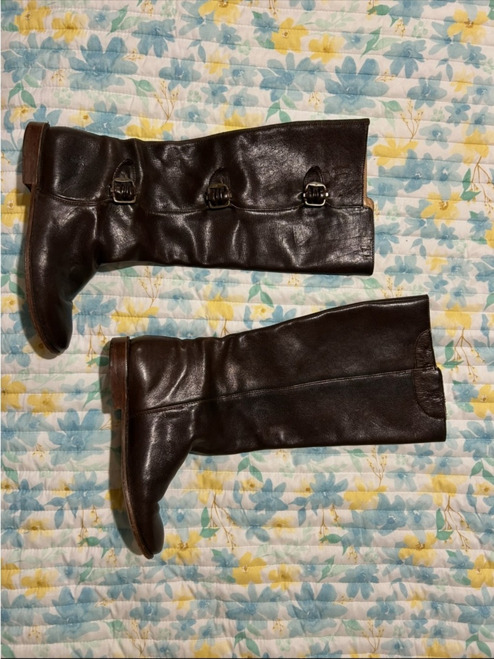 Frye leather boots size 6